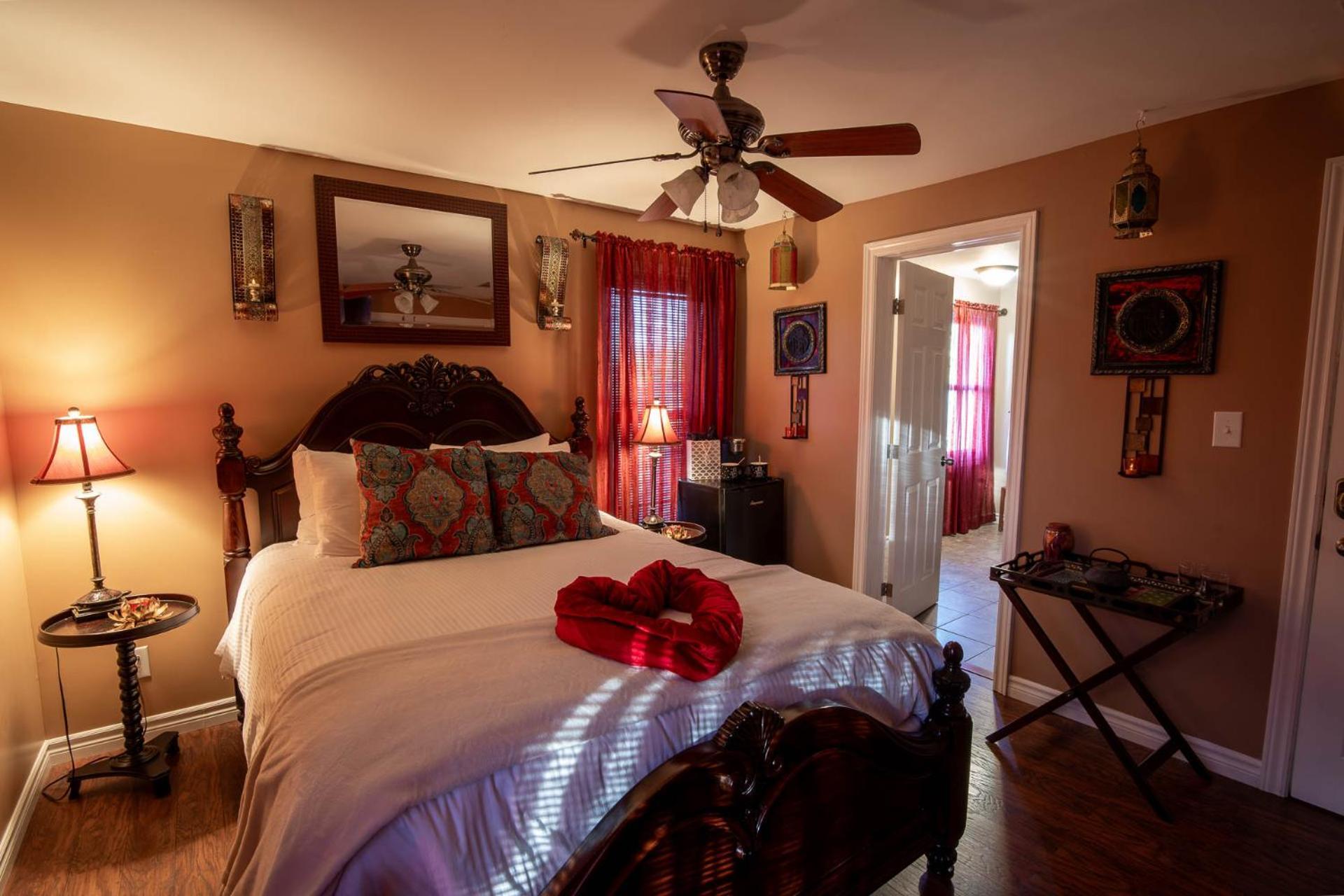 Heart And Soul Inn Kingsville Экстерьер фото